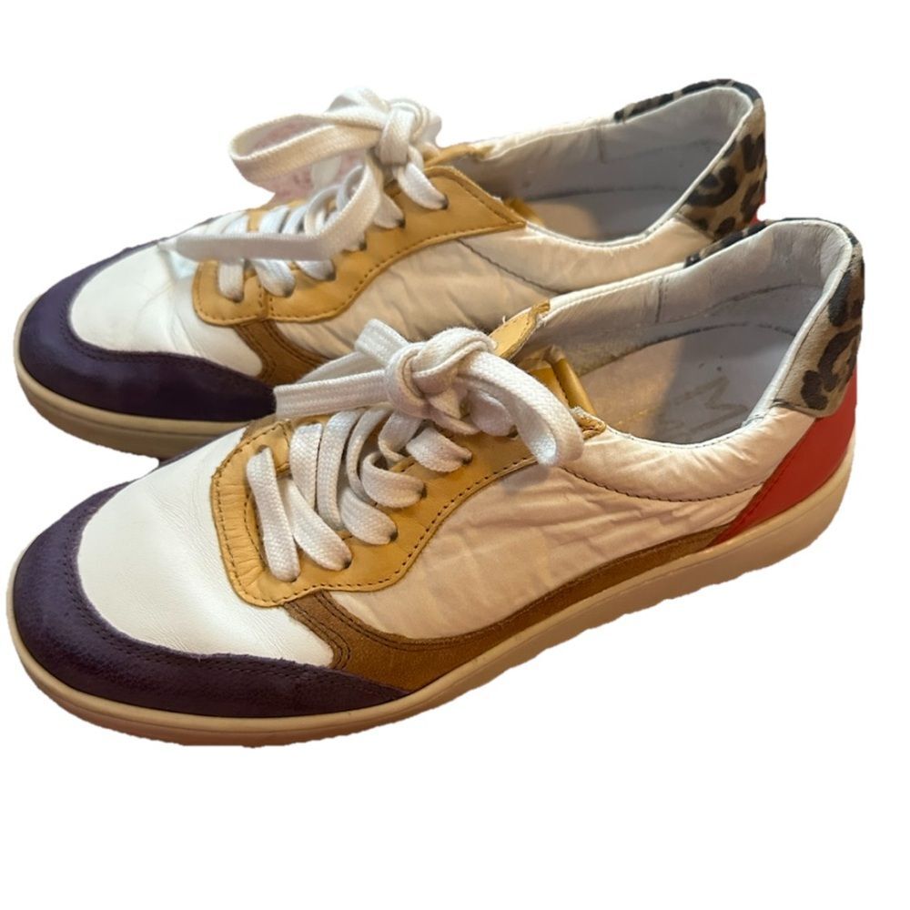 Miz Mooz Veronica Womens White Leather Lace Up Lifestyle Sneakers Shoes 37